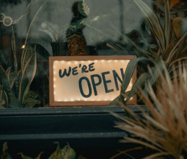 Restaurants Open Sign